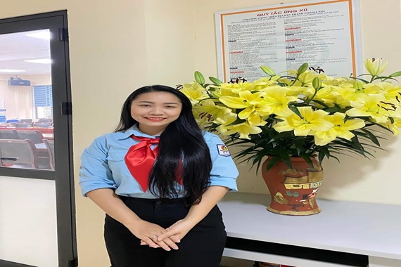 Cô giáo Tổng phụ trách Đội Nguyễn Thị Chinh - Người truyền cảm hứng cho các em học sinh trường THCS Ba Đình